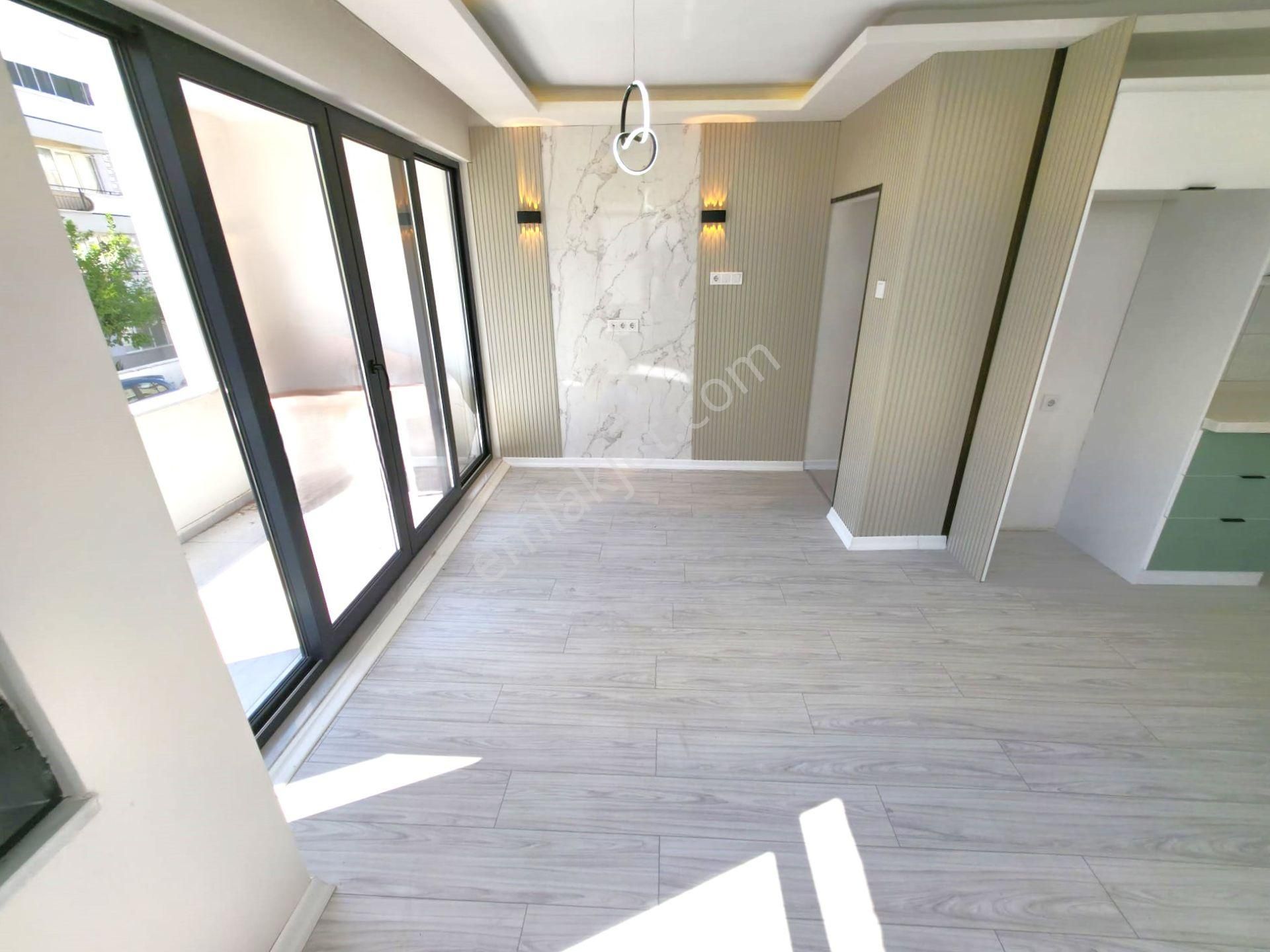 ✨akçay Merkez'de✨aygül'den✨ön Cephe Denize Çok Yakın Hemen Oturuma Hazır Kaçmaz 2+1 Satılık Daire - Görsel 9