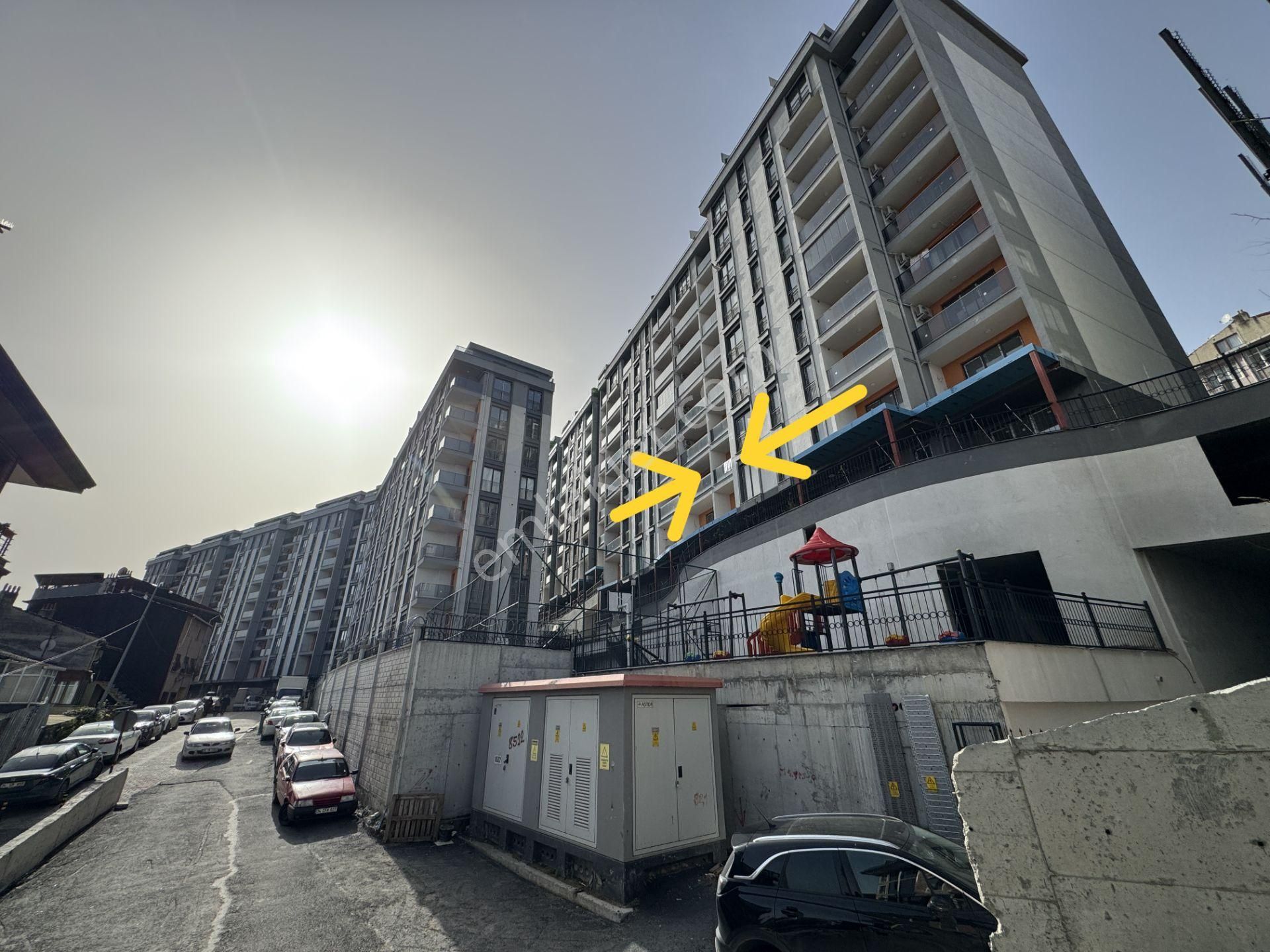Bahar Yaka Sitesi 110m² 2+1 Ebeveyn Banyowcli Balkonlu Klimalı Arakat - Görsel 3