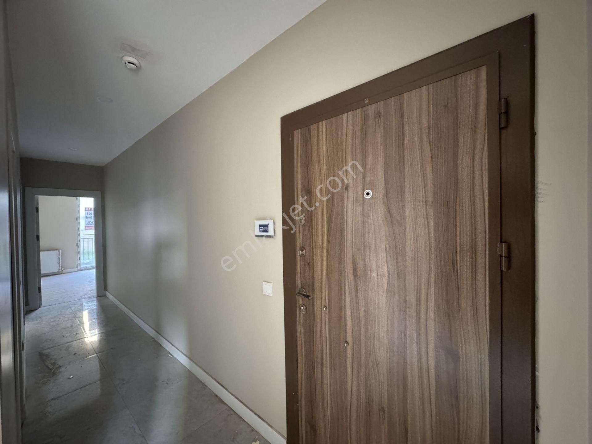 Bahar Yaka Sitesi 110m² 2+1 Ebeveyn Banyowcli Balkonlu Klimalı Arakat - Görsel 5