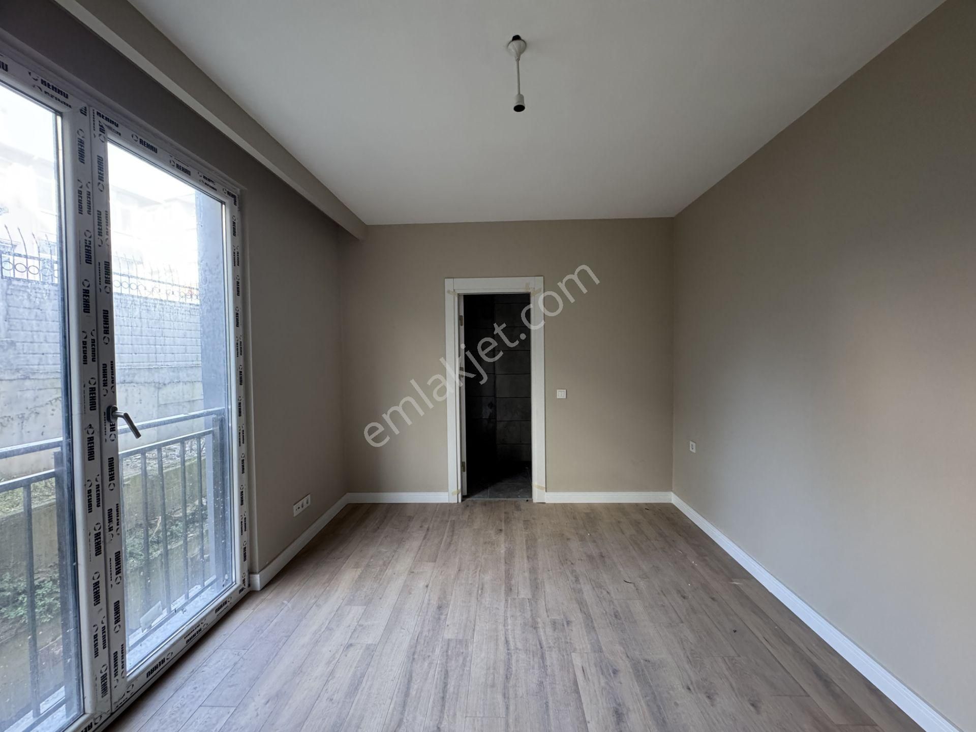 Bahar Yaka Sitesi 110m² 2+1 Ebeveyn Banyowcli Balkonlu Klimalı Arakat - Görsel 10