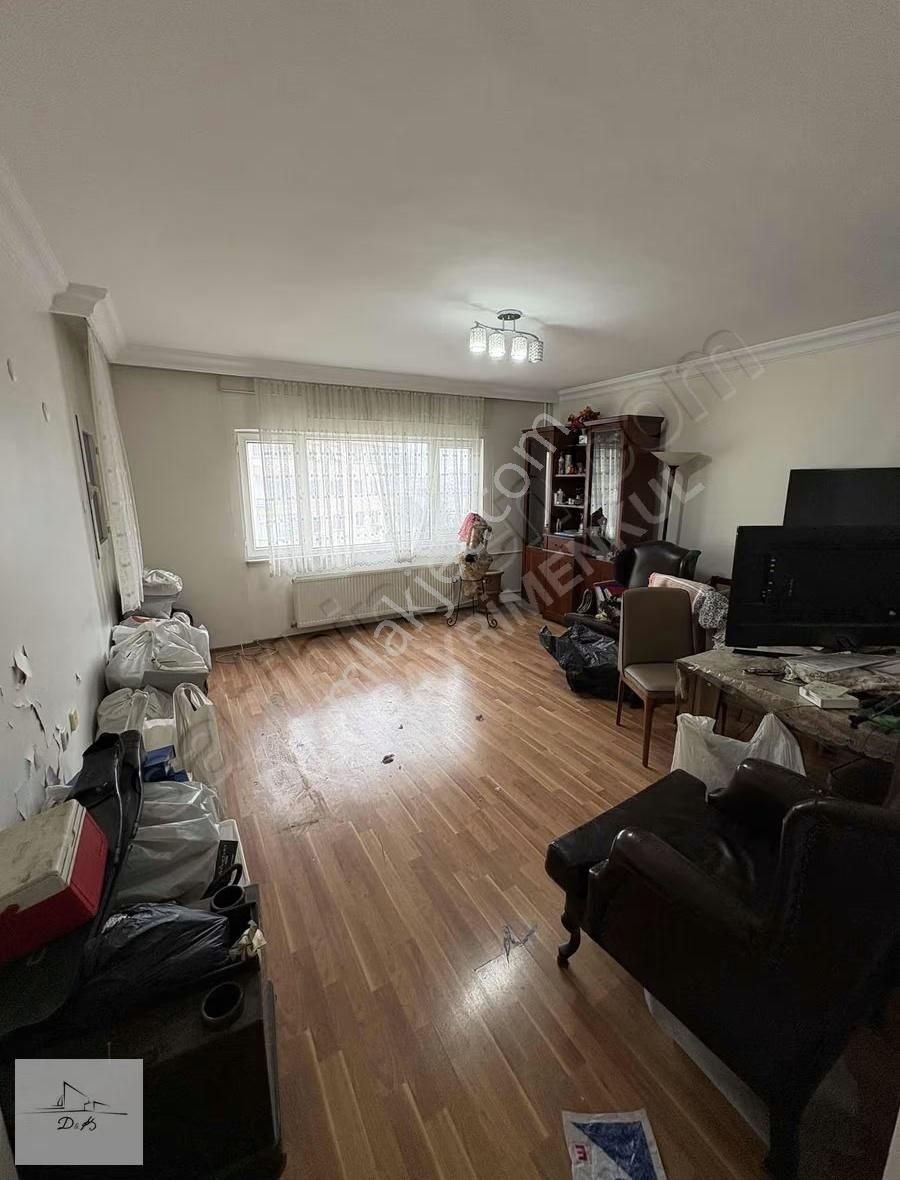 Kayışdağı Caddesi Üzerinde Tek-iş Bloklarında Fırsat Daire - Görsel 17