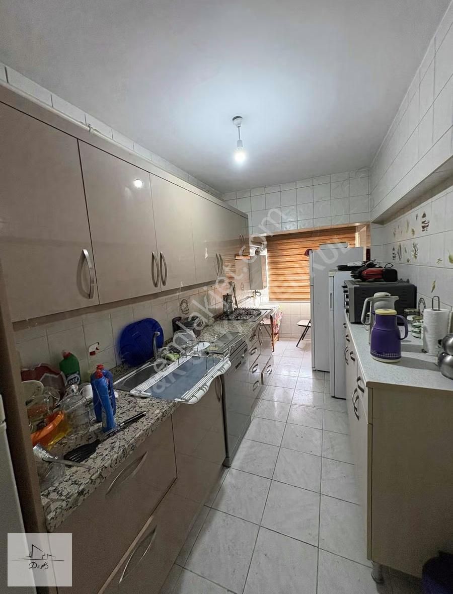 Kayışdağı Caddesi Üzerinde Tek-iş Bloklarında Fırsat Daire - Görsel 2