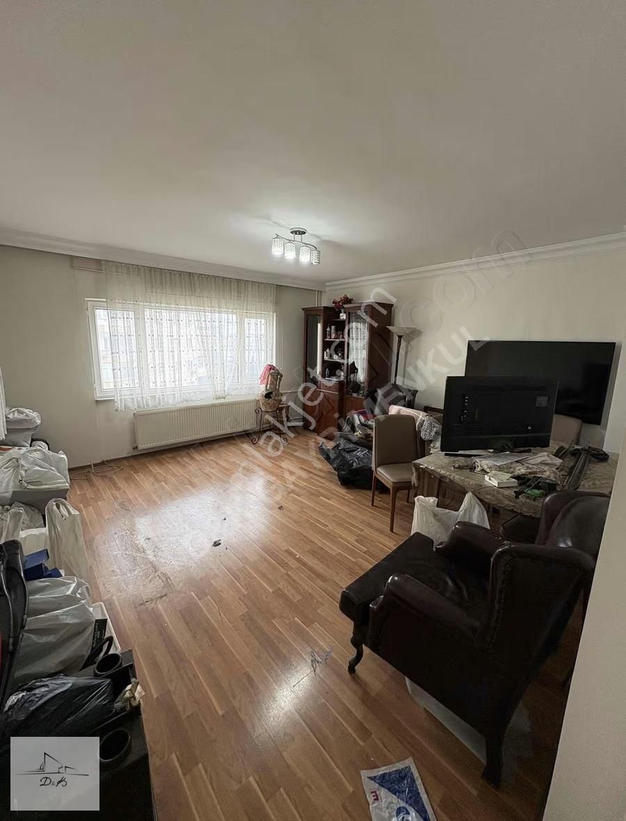 Kayışdağı Caddesi Üzerinde Tek-iş Bloklarında Fırsat Daire - Görsel 24