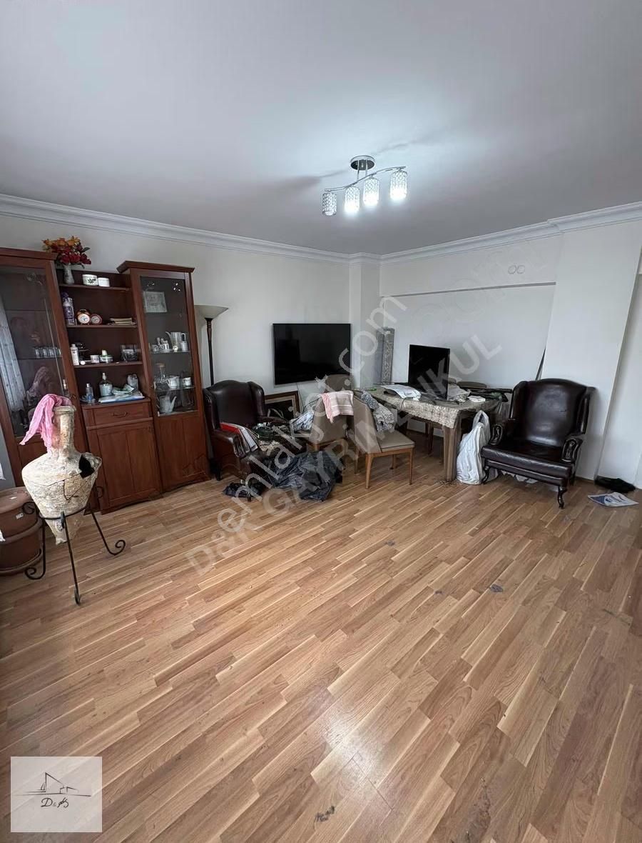 Kayışdağı Caddesi Üzerinde Tek-iş Bloklarında Fırsat Daire - Görsel 16