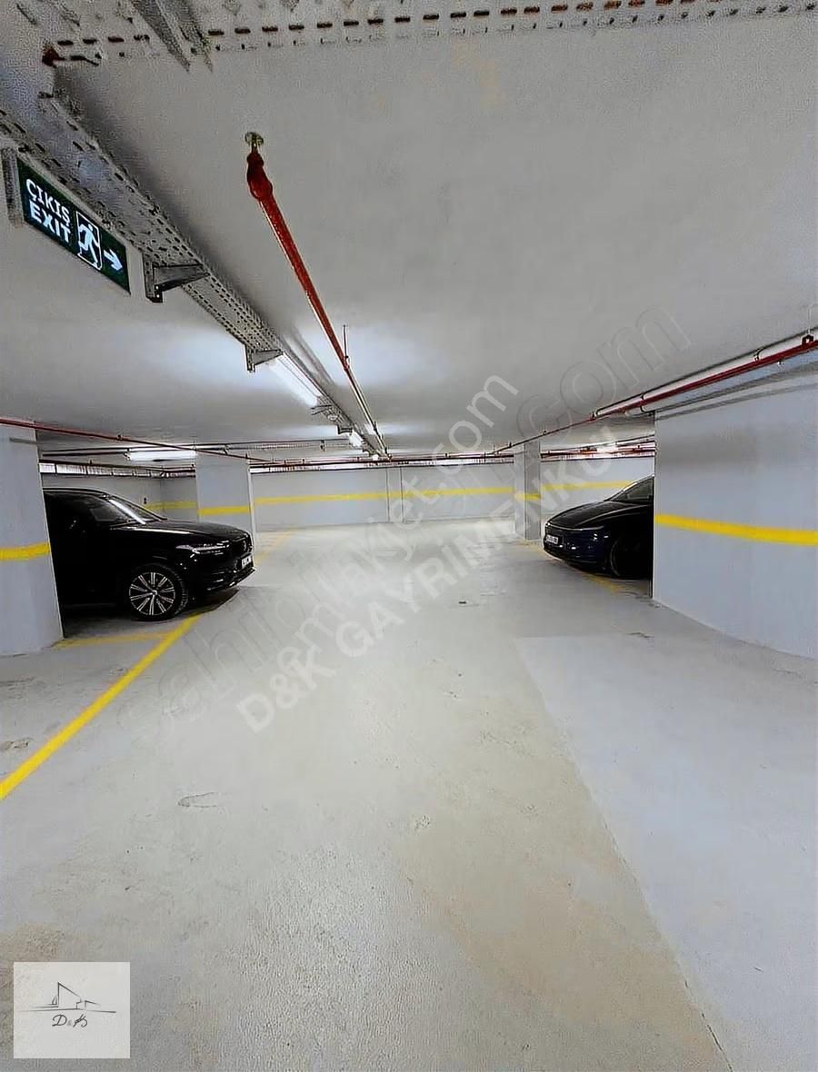 Yeni Bina Deniz Manzaralı Güvenlikli Katta Tek - Görsel 30