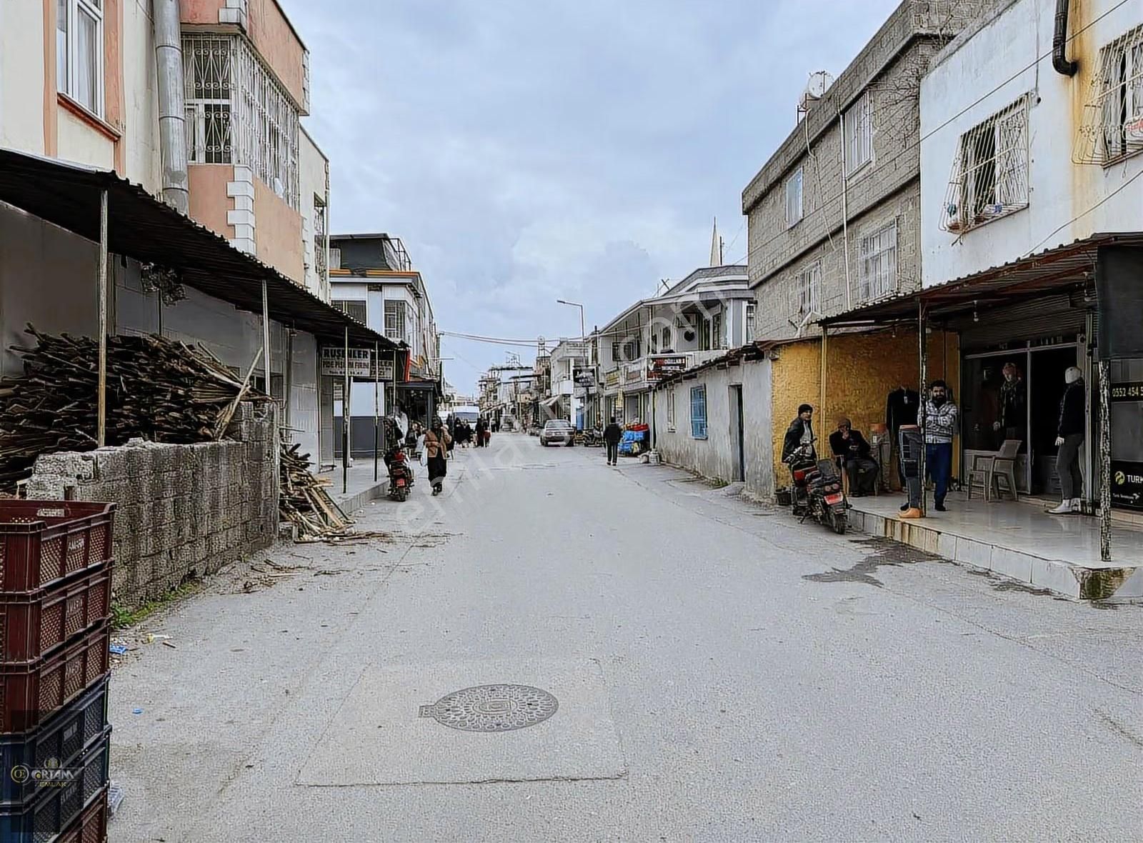 Ortam Emlak'tan Barboros Mah. 135m2 İşyeri Ve 4+1 Daire - Görsel 24