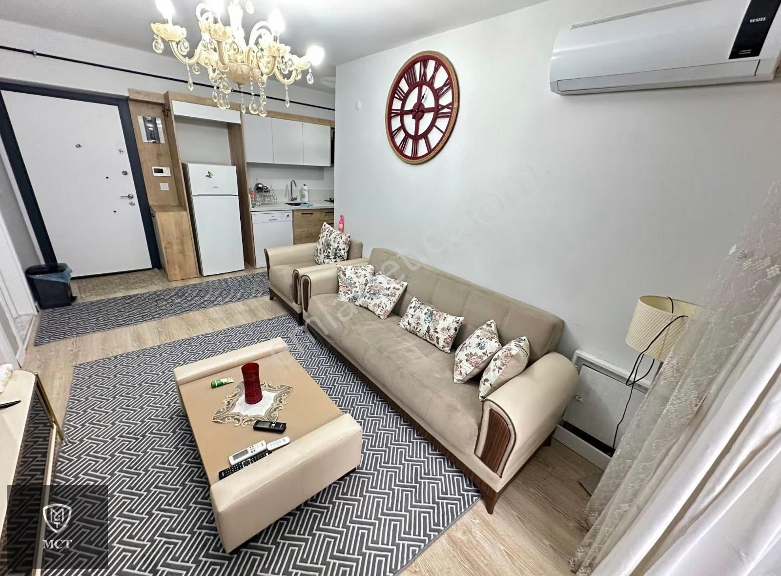 Mct'den 2+1 Eşyalı Güvenlikli Sitede Satılık Daire - Görsel 12