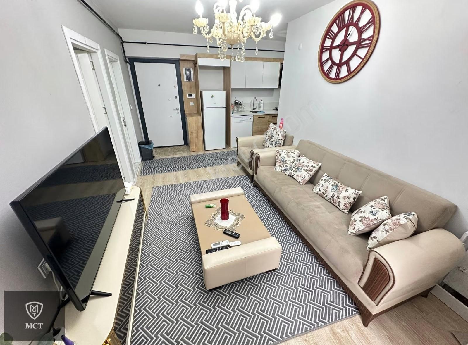 Mct'den 2+1 Eşyalı Güvenlikli Sitede Satılık Daire - Görsel 10