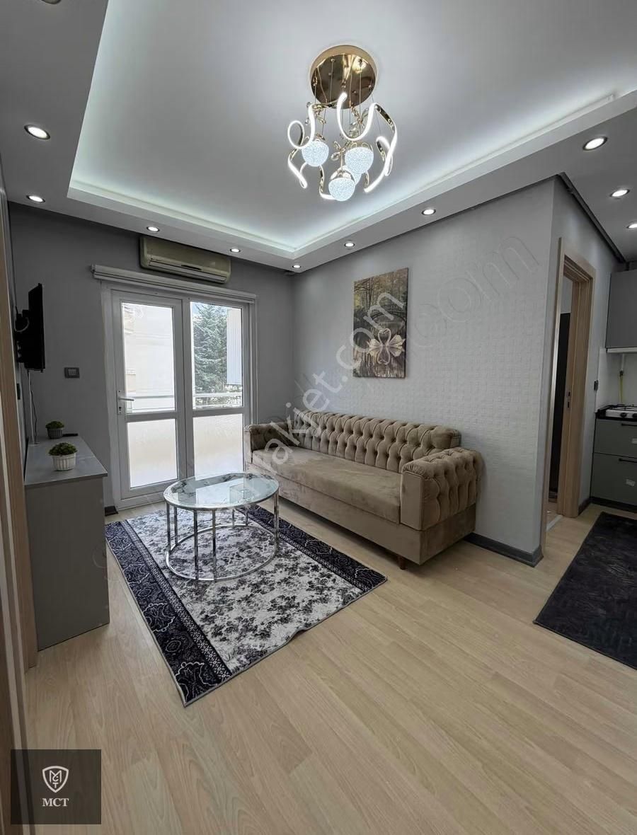 Görüklenin Tam Merkezinde Satılık 2+1 Daire - Görsel 3