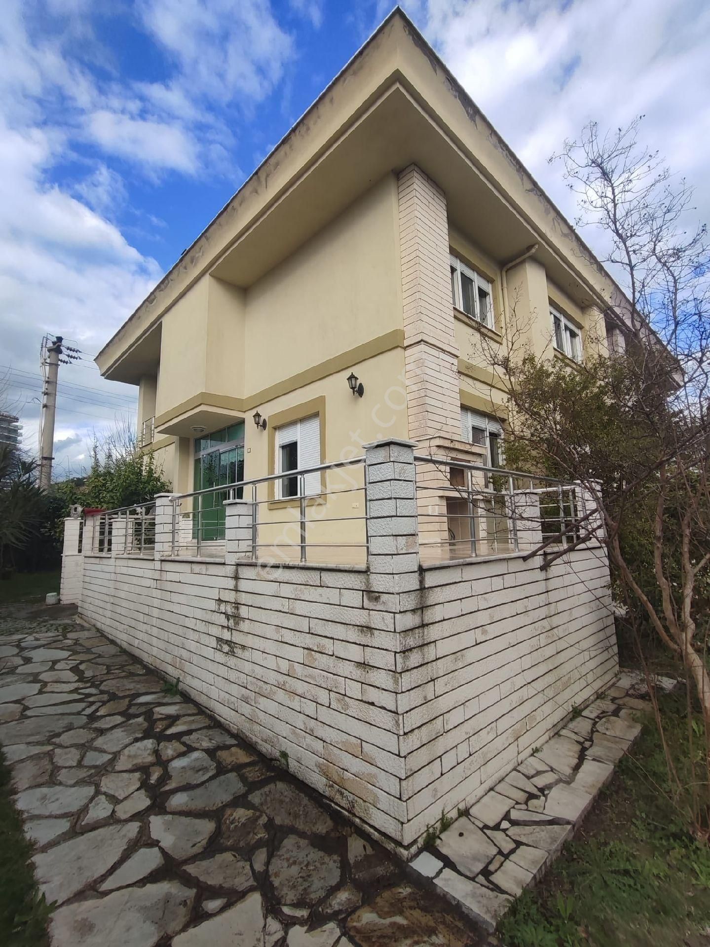 🏡 İsabeyli Cadde Üzerinde Havuzlu Sitede 5+1 Lüks Müstakil Villa – 350m² - Görsel 6