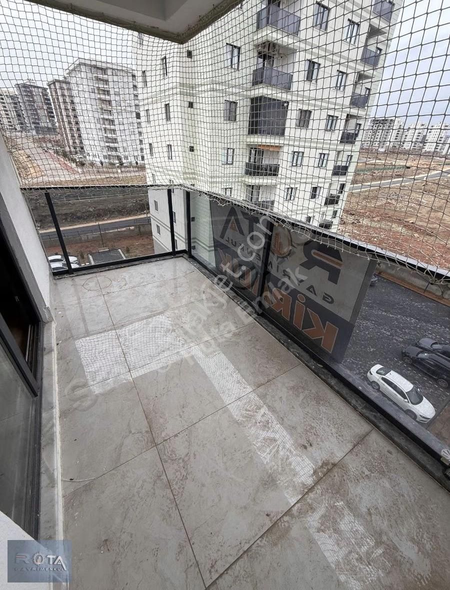 Rota Emlak Tan Ihlamur Sitesinde Kiralık Lux 2+1 Daire - Görsel 2