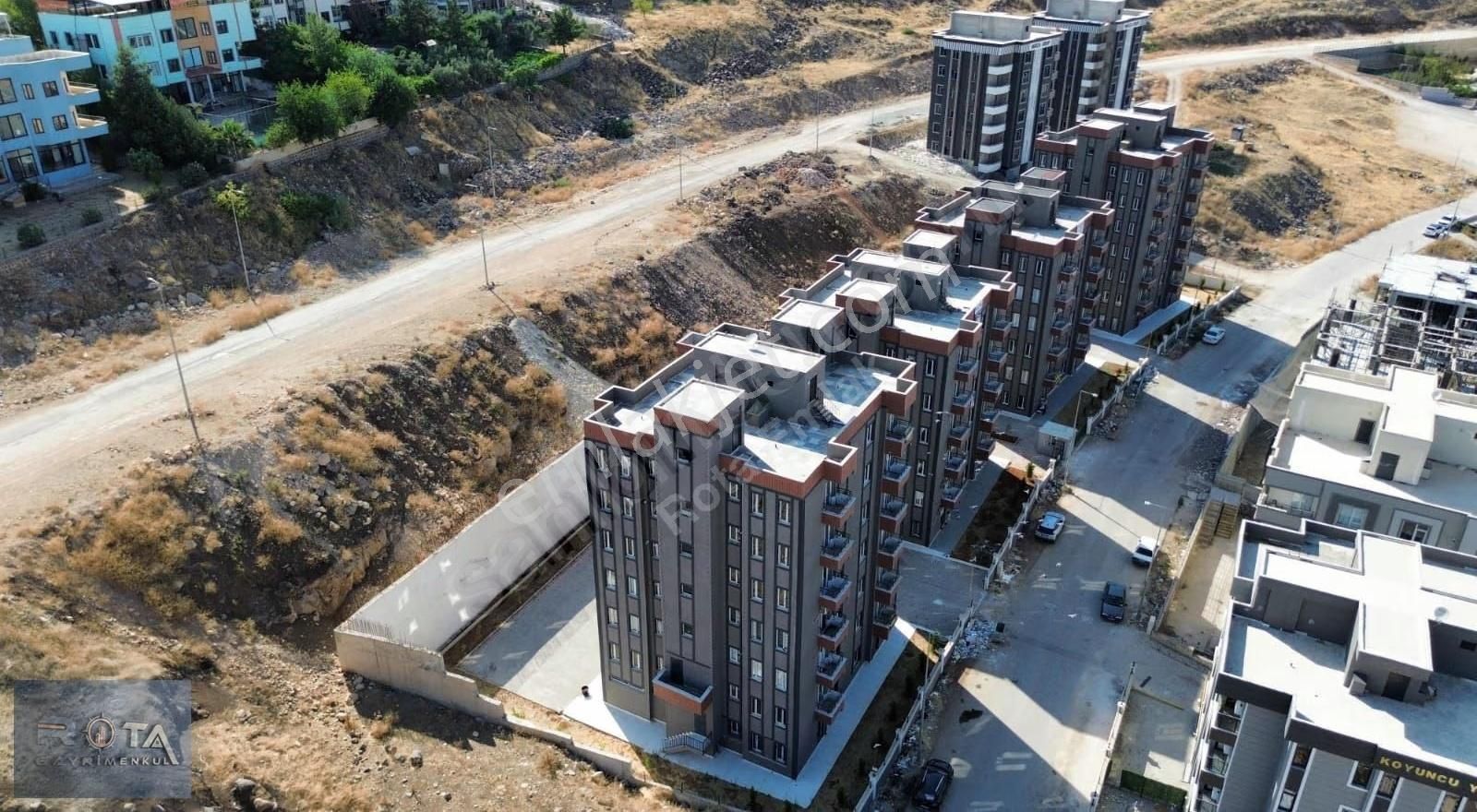 Rota'dan Site İçinde Eşyalı Kiralık Daire - Görsel 3