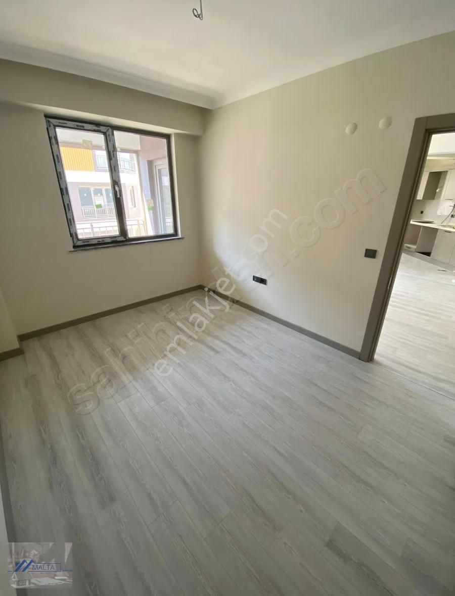 Maltadan Caddeportta Kiralık 1+1 Sıfır Daire - Görsel 23