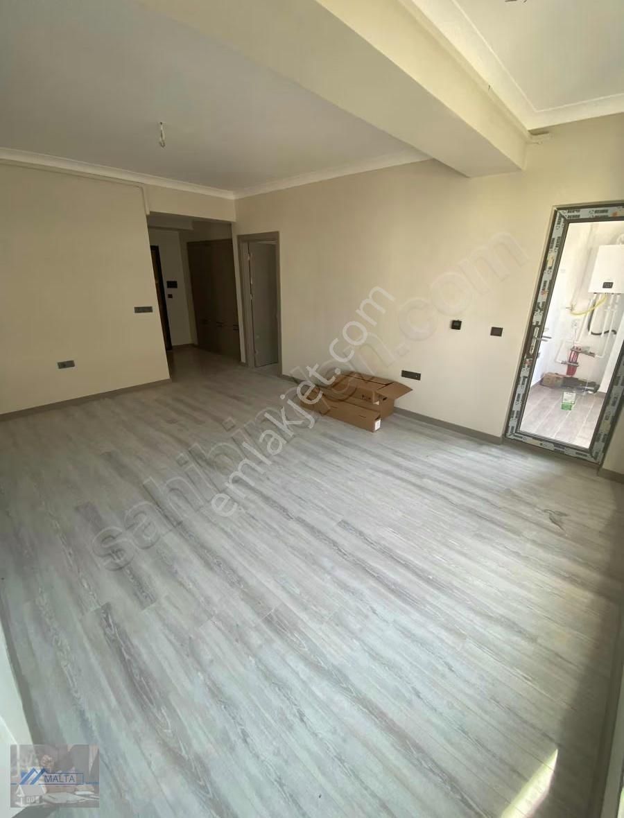 Maltadan Caddeportta Kiralık 1+1 Sıfır Daire - Görsel 22