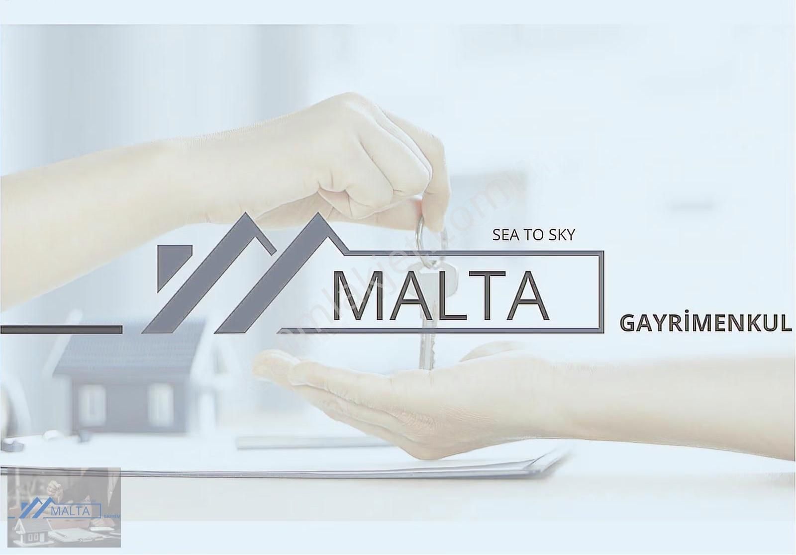 Malta'dan Edincik'te 8.654 M2 Deniz Manzaralı Zeytinlik