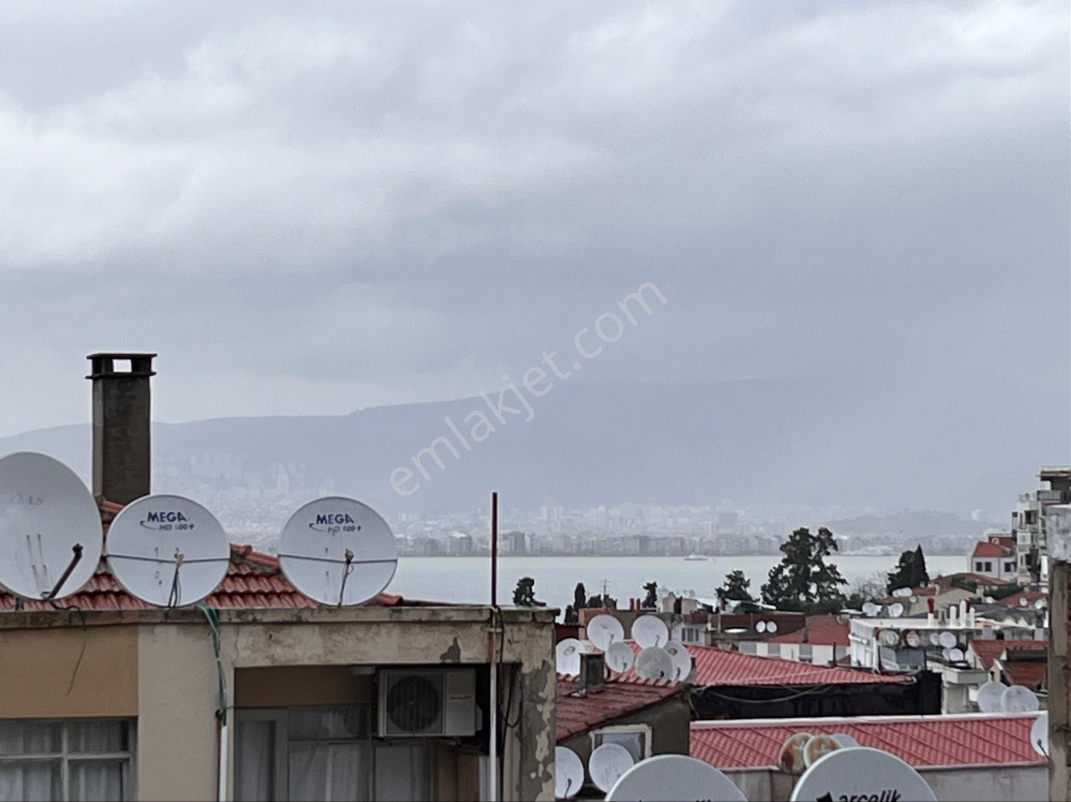 Halilrıfatpaşa Caddesinde Metro Yakını 2+1 Çift Cepheli Arakat Temiz Bakımlı Daire - Görsel 22