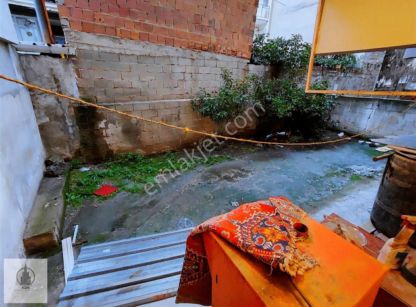 Asm'den Metro Güzergahında 2+1 Daire