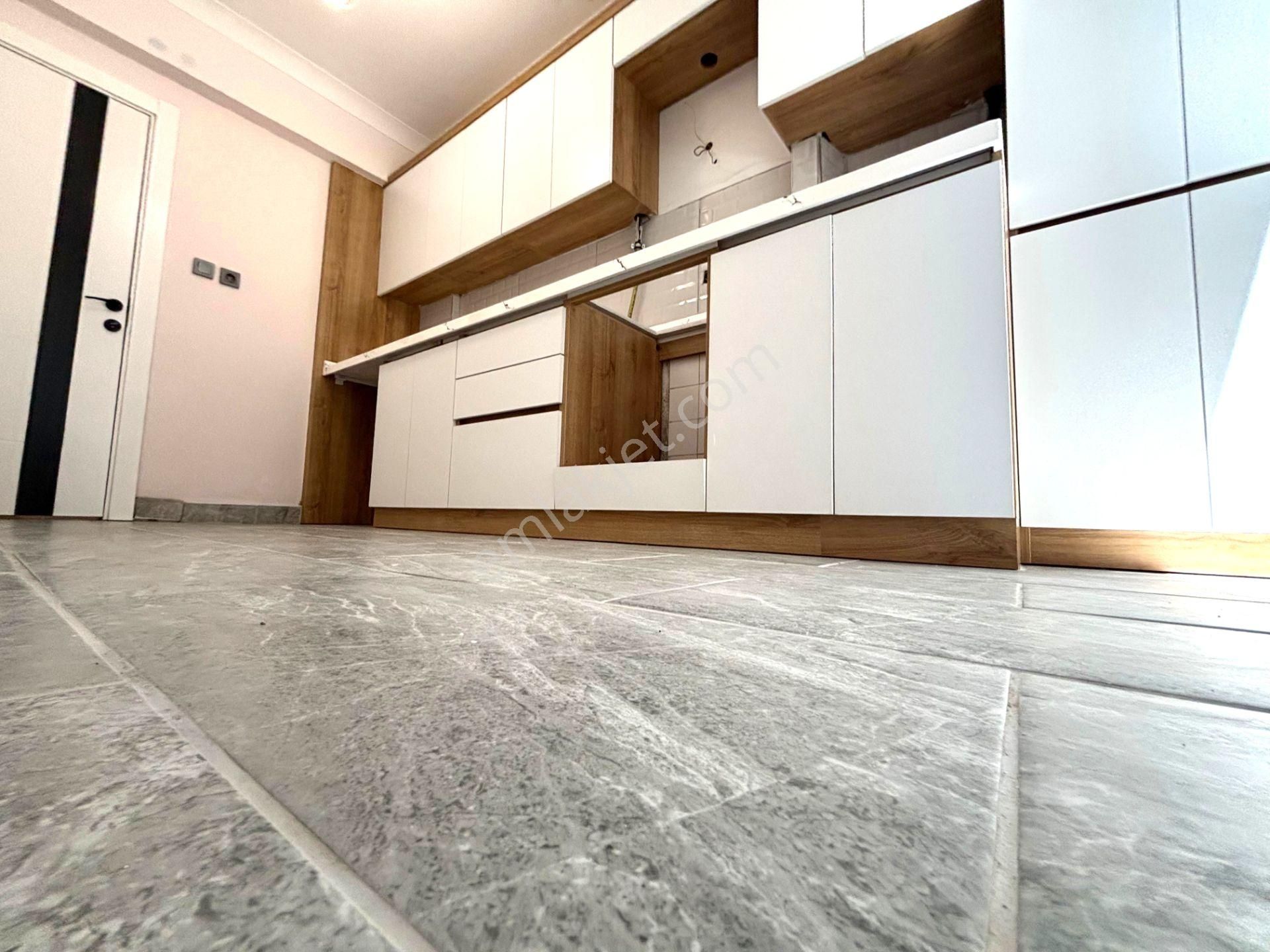 𝄞melodi'den Altınkum Pazar Sokağında Denize 100mt Giyinme Odalı Bahçe Konsept 2+1 Daire - Görsel 19