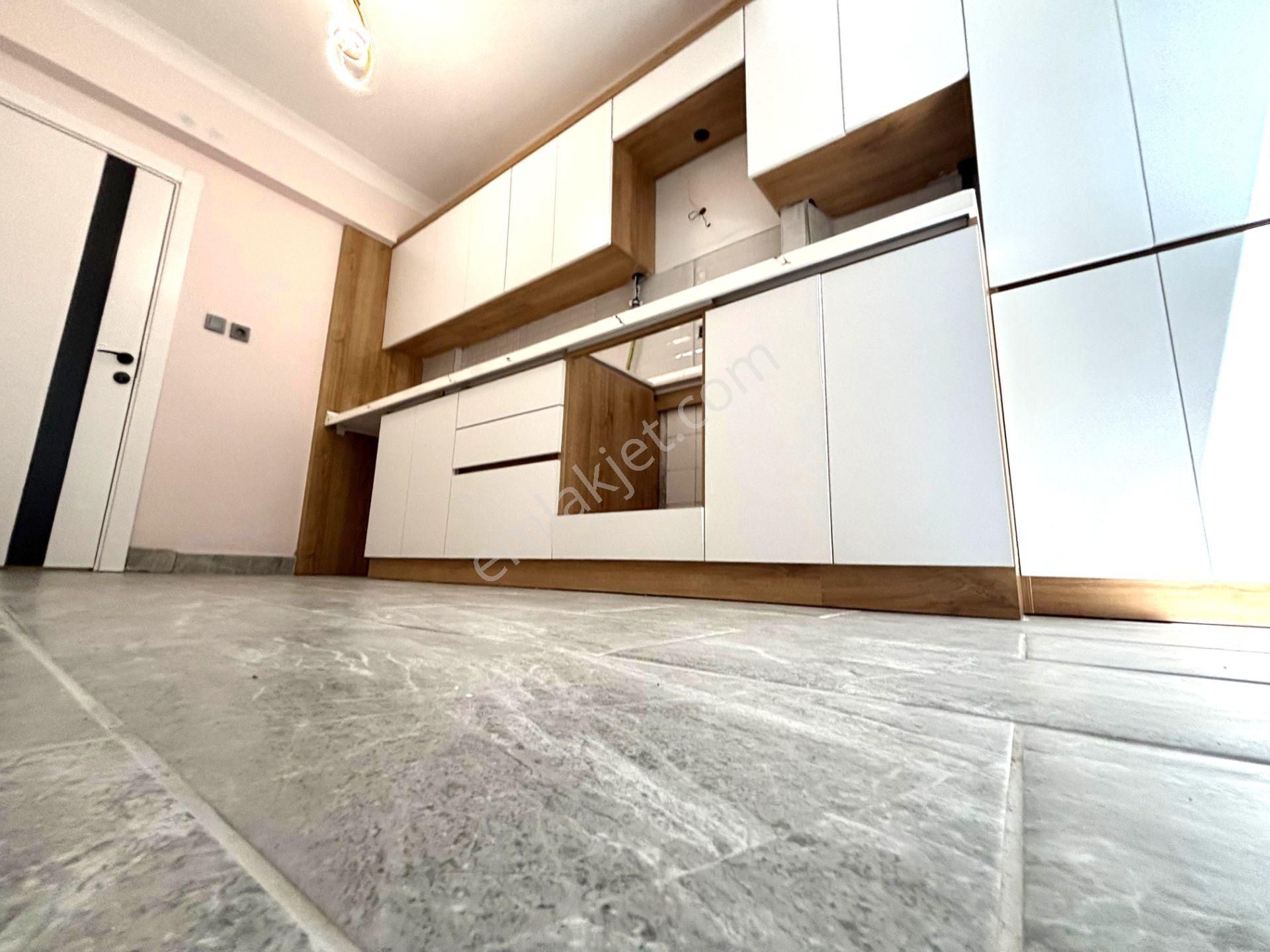 𝄞melodi'den Altınkum Pazar Sokağında Denize 100mt Giyinme Odalı Bahçe Konsept 2+1 Daire - Görsel 18