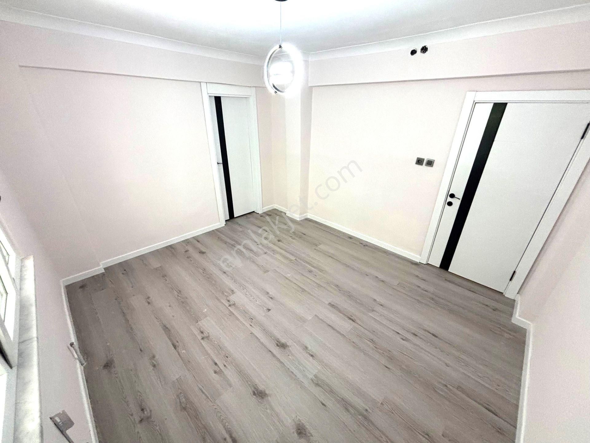 𝄞melodi'den Altınkum Pazar Sokağında Denize 100mt Giyinme Odalı Bahçe Konsept 2+1 Daire - Görsel 12