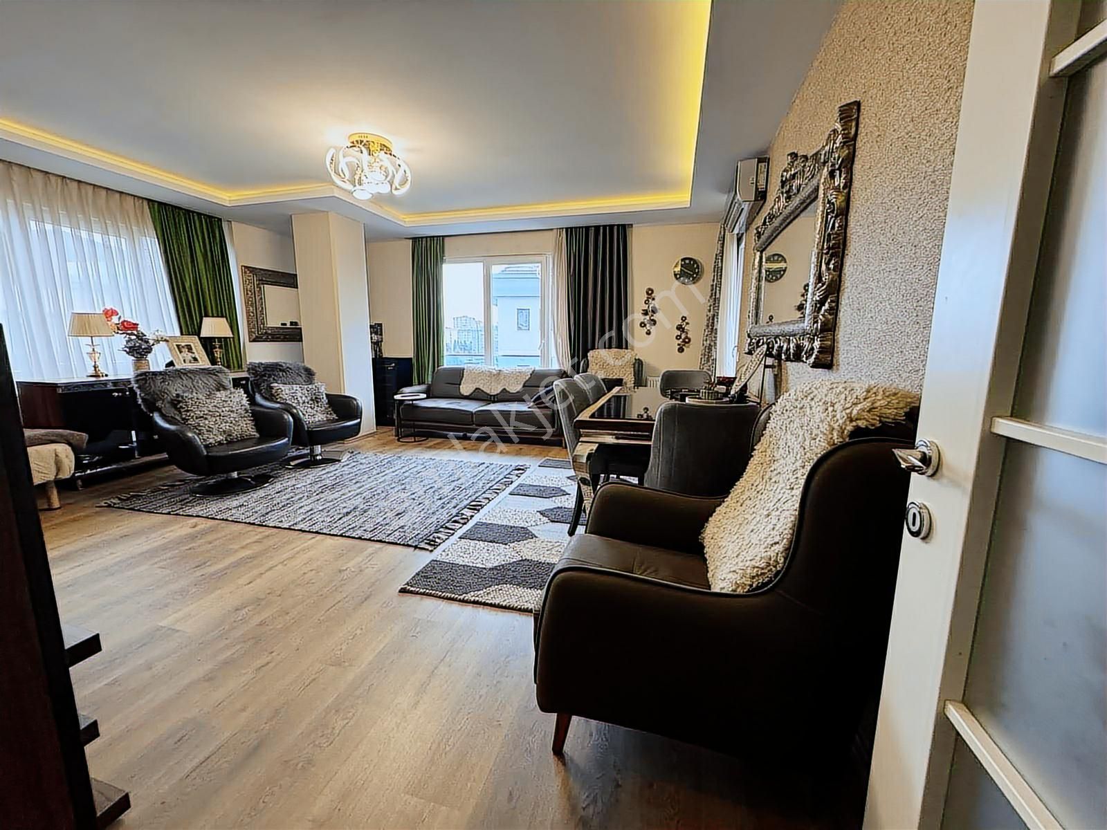 Beykent Merkez Butik Site Yeşil Vadi Yanında İyi Fiat Dubleks - Görsel 11