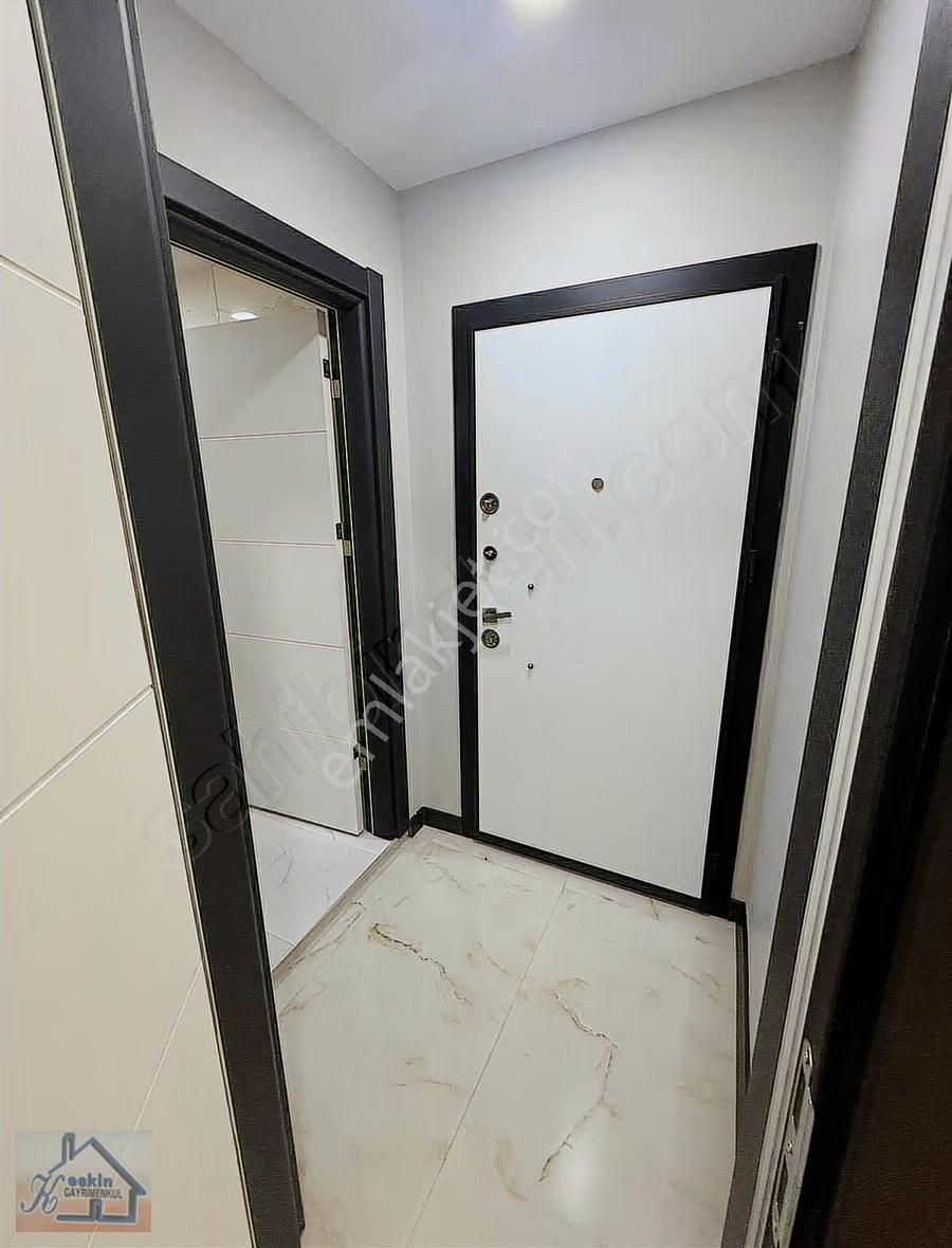 Keskin Gayrimenkulden Rami Yeni Mahallede Satılık 4+1 Dublex - Görsel 27