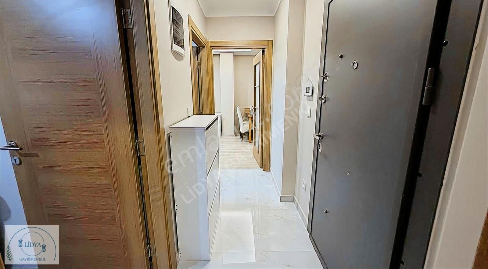 Kayışdağı Mh. Metroya 5 Dk Sıfır Binada Yeni Eşyalı Geniş 1+1 - Görsel 28