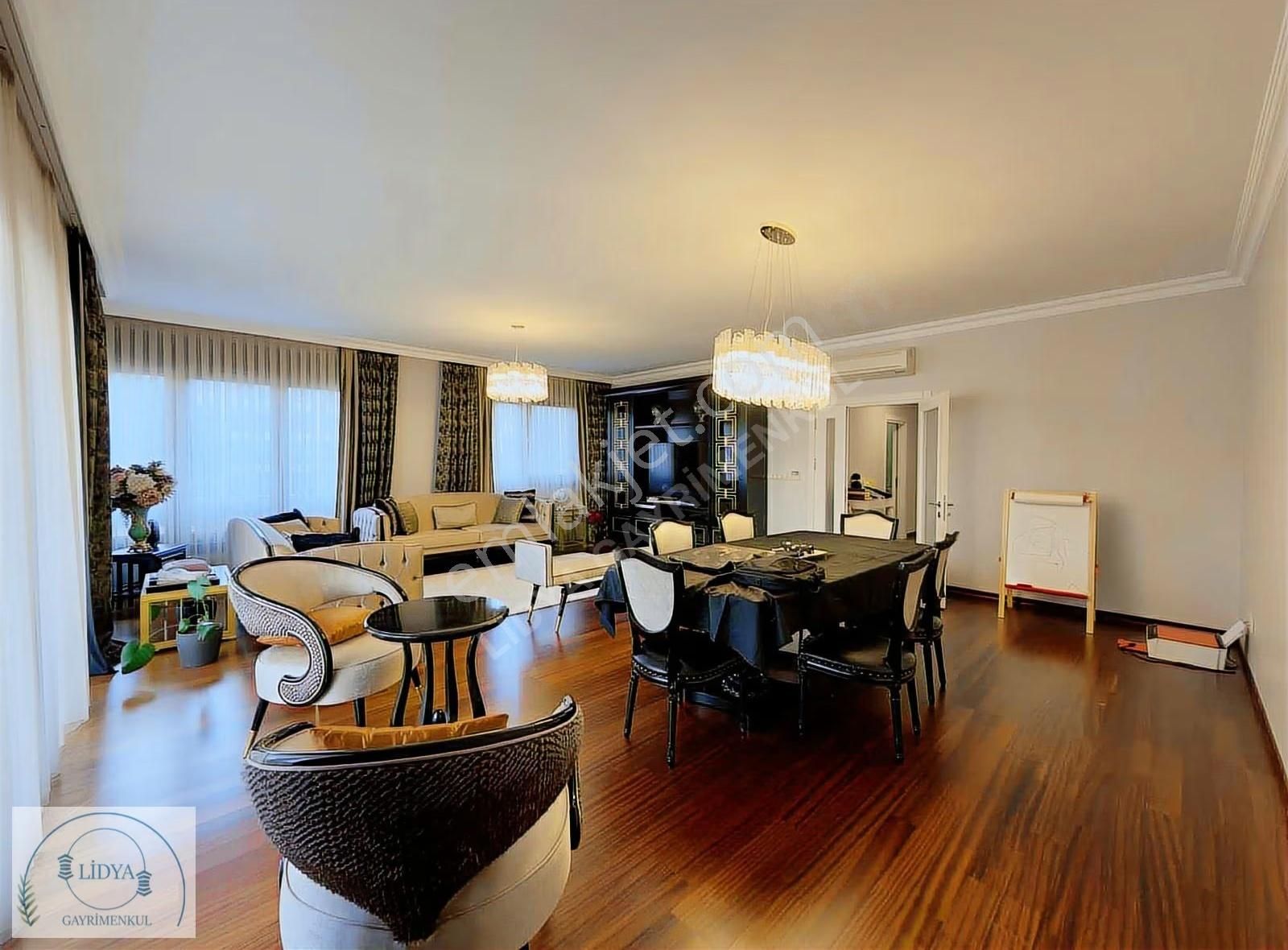 Caddebostan Mh. 1.kat 174m2 Net Çok Geniş Kullanışlı Satılık 4+1 - Görsel 17