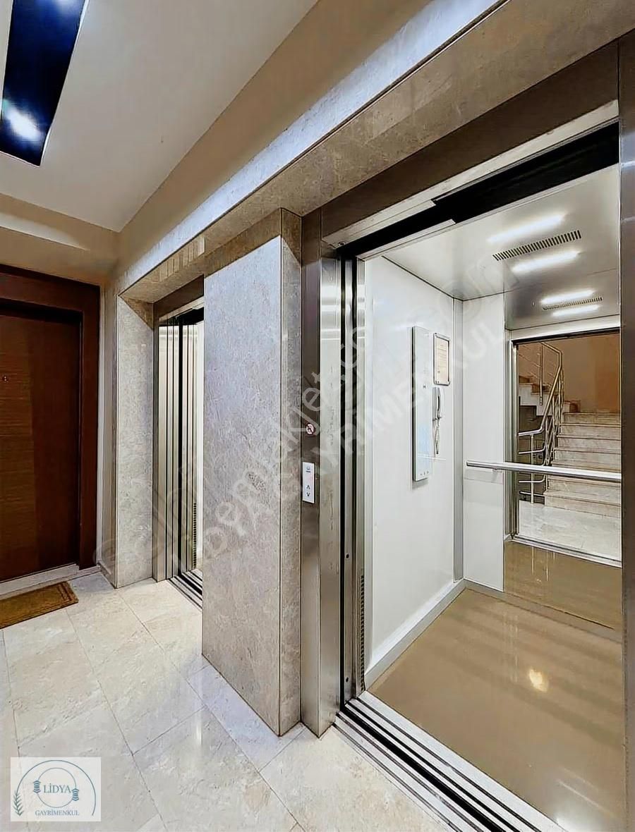 Caddebostan Mh. 1.kat 174m2 Net Çok Geniş Kullanışlı Satılık 4+1 - Görsel 13