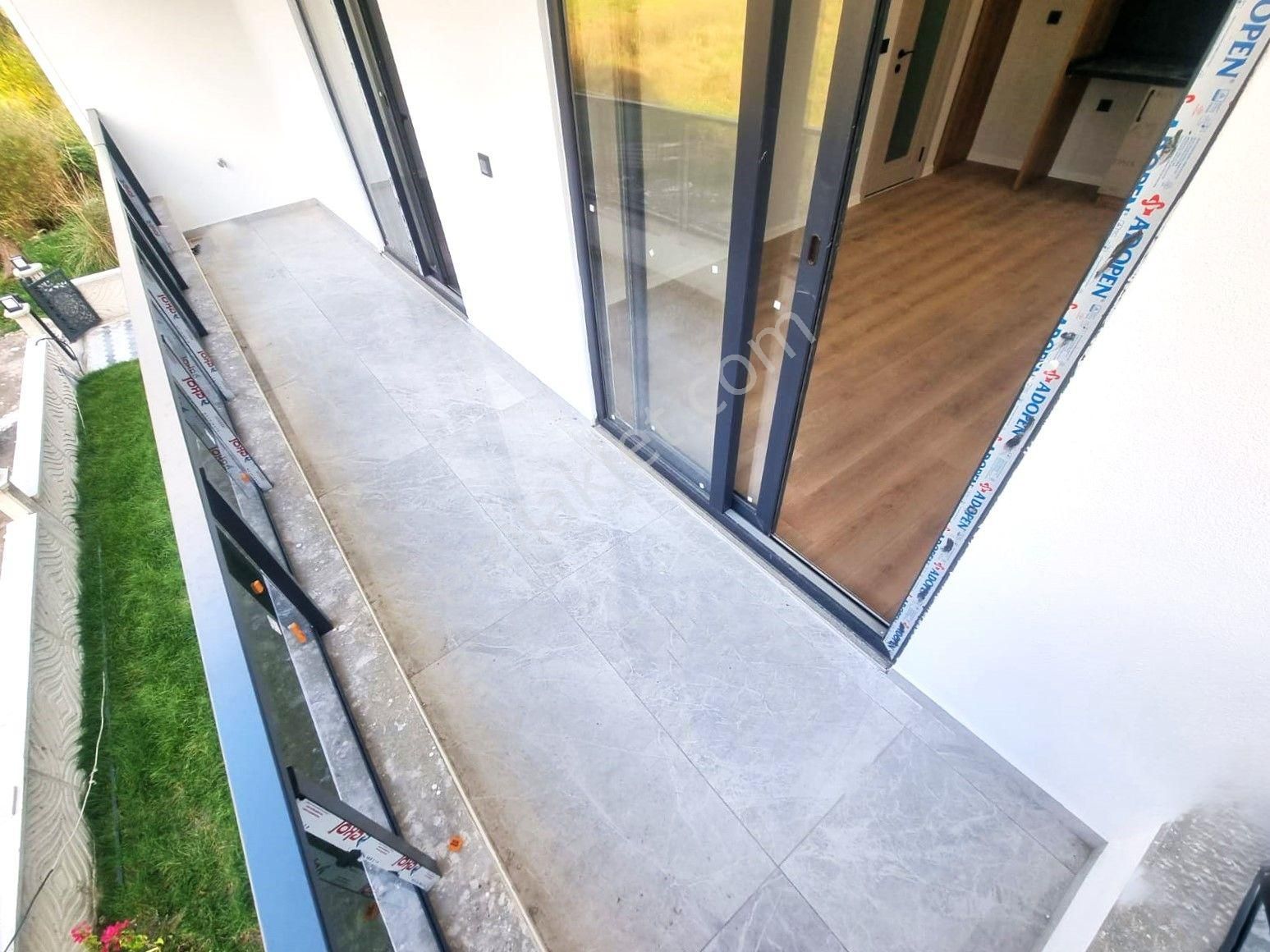 🌟aygül'den 🌟akçay'da 🌟şık Tasarımlı Sıfır Ön Cephe Çift Balkonlu Açık Mutfaklı 2+1 Satılık Daire - Görsel 13