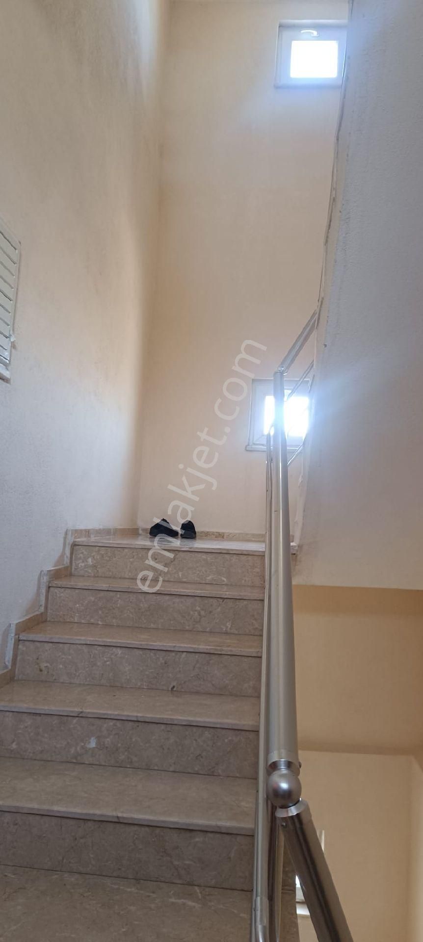 Kaçmaz Emlaktan Yeşilhisarda Komple Satılık - Görsel 11