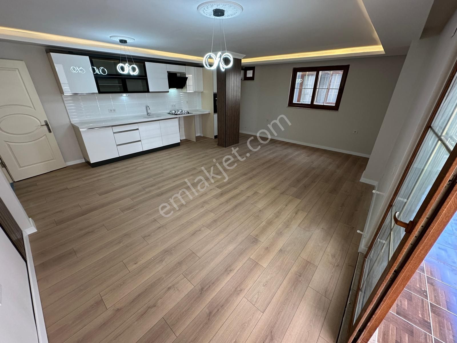 🏡 Referans'tan Altınkum'un Gözde Konumunda Denize 500 Mt 2+1 Geniş Yapılı Masrafsız Daire - Görsel 35