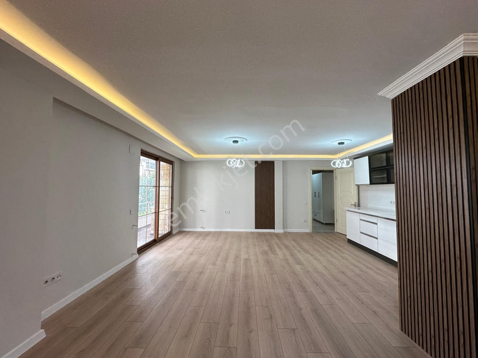 🏡 Referans'tan Altınkum'un Gözde Konumunda Denize 500 Mt 2+1 Geniş Yapılı Masrafsız Daire - Görsel 33