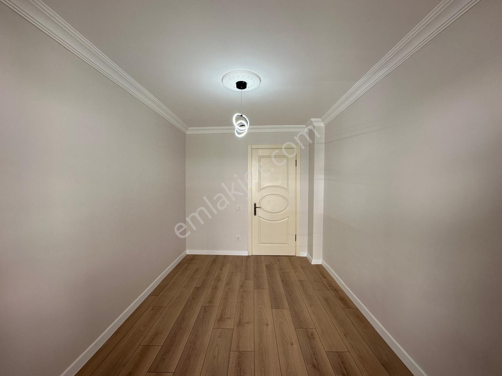 🏡 Referans'tan Altınkum'un Gözde Konumunda Denize 500 Mt 2+1 Geniş Yapılı Masrafsız Daire - Görsel 12