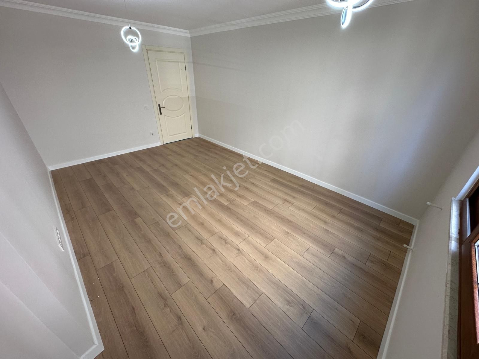 🏡 Referans'tan Altınkum'un Gözde Konumunda Denize 500 Mt 2+1 Geniş Yapılı Masrafsız Daire - Görsel 8