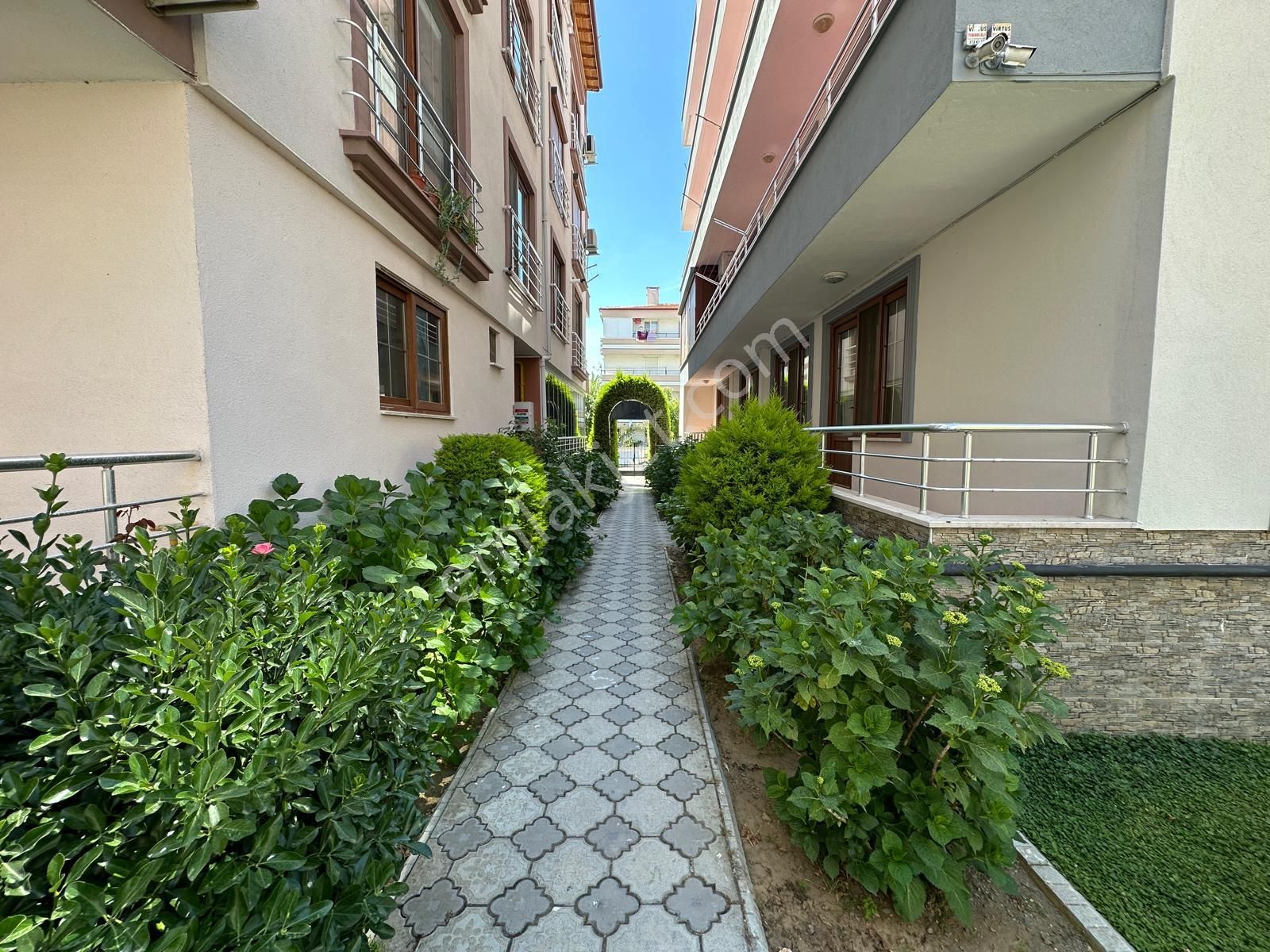 🏡 Referans'tan Altınkum'un Gözde Konumunda Denize 500 Mt 2+1 Geniş Yapılı Masrafsız Daire - Görsel 23