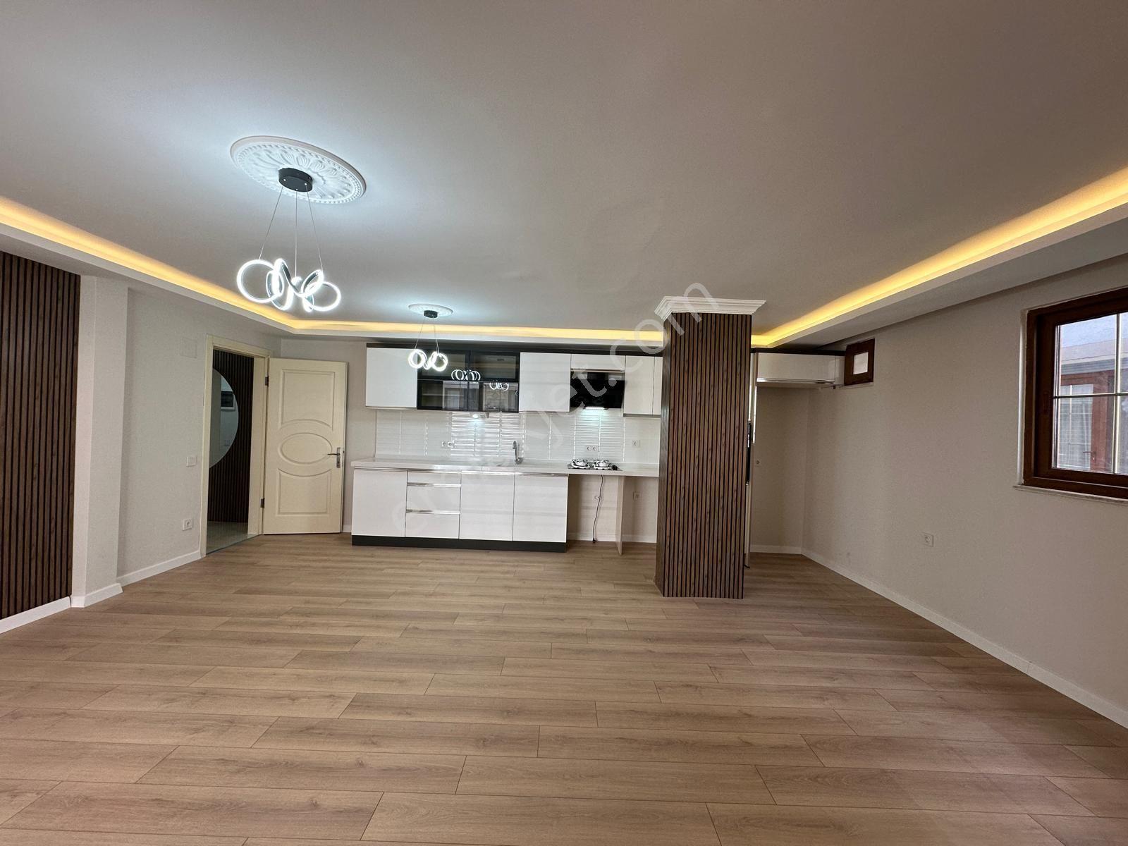 🏡 Referans'tan Altınkum'un Gözde Konumunda Denize 500 Mt 2+1 Geniş Yapılı Masrafsız Daire - Görsel 20