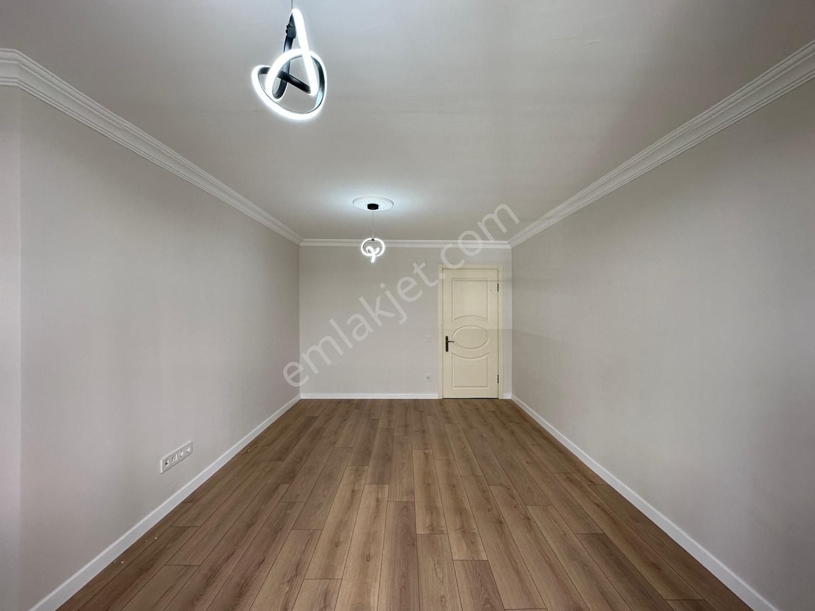 🏡 Referans'tan Altınkum'un Gözde Konumunda Denize 500 Mt 2+1 Geniş Yapılı Masrafsız Daire - Görsel 7