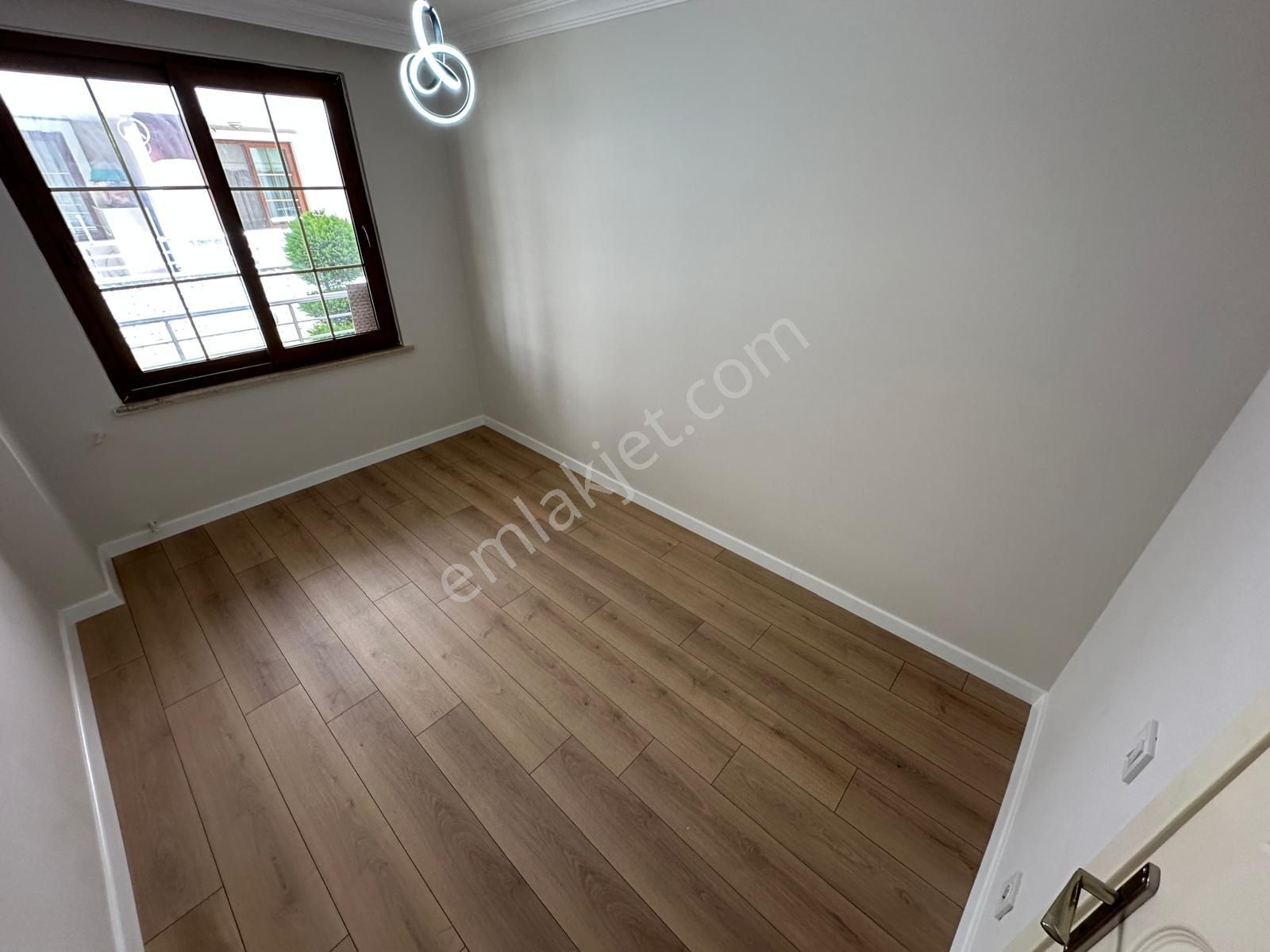 🏡 Referans'tan Altınkum'un Gözde Konumunda Denize 500 Mt 2+1 Geniş Yapılı Masrafsız Daire - Görsel 3