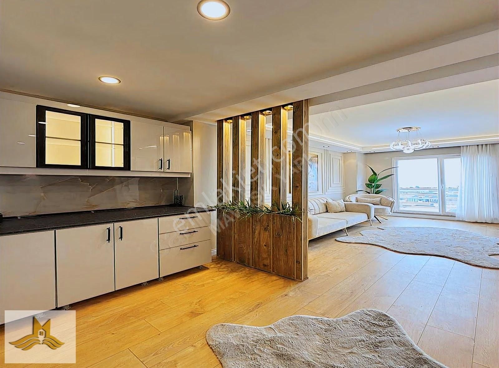 Tüyap Metrobüse 2 Dk, Kat Mülkiyetli, Lüks Eşyalı 1+1 Satılık !! - Görsel 17