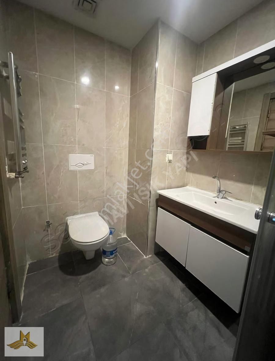 Metrobüse Yürüme Mesafesinde Site İçi 1+1 Kiralık Daire - Görsel 18