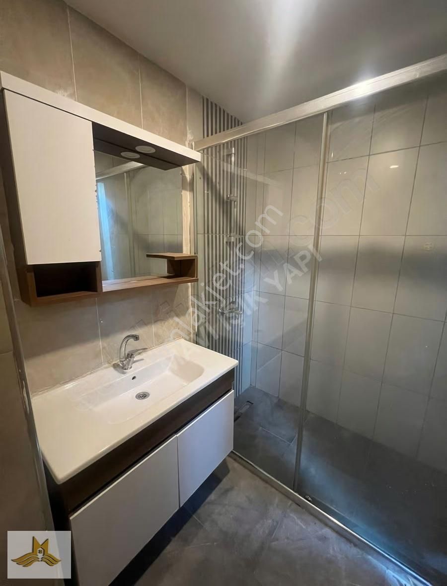 Metrobüse Yürüme Mesafesinde Site İçi 1+1 Kiralık Daire - Görsel 19