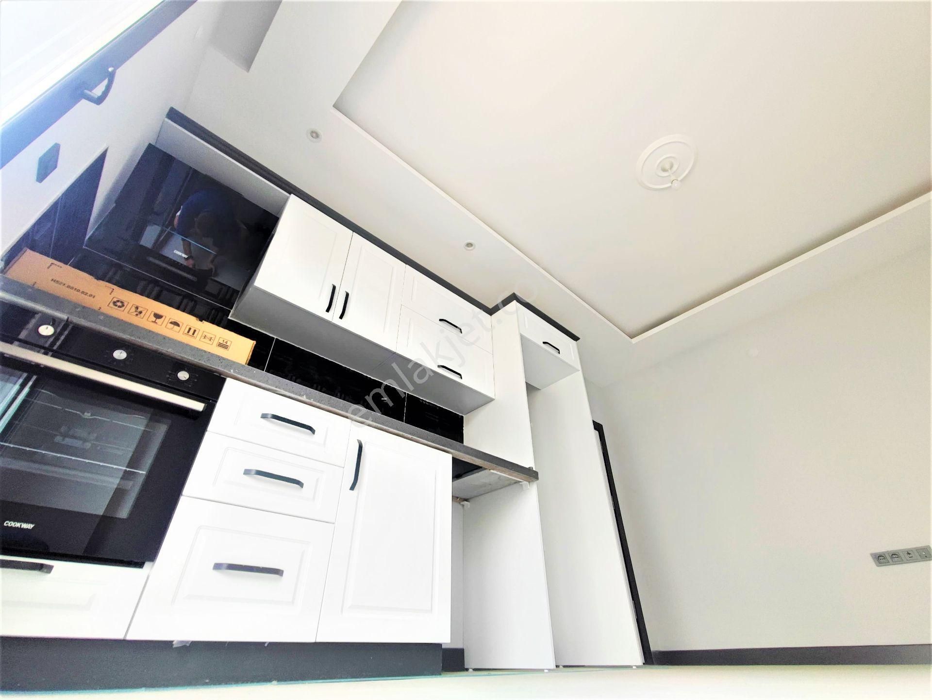 Akçay'da Aygül'den Sıfır Denize Çok Yakın Ara Kat Ön Cephe Kat Cephe Seçenekli 1+1 Satılık Daireler - Görsel 9