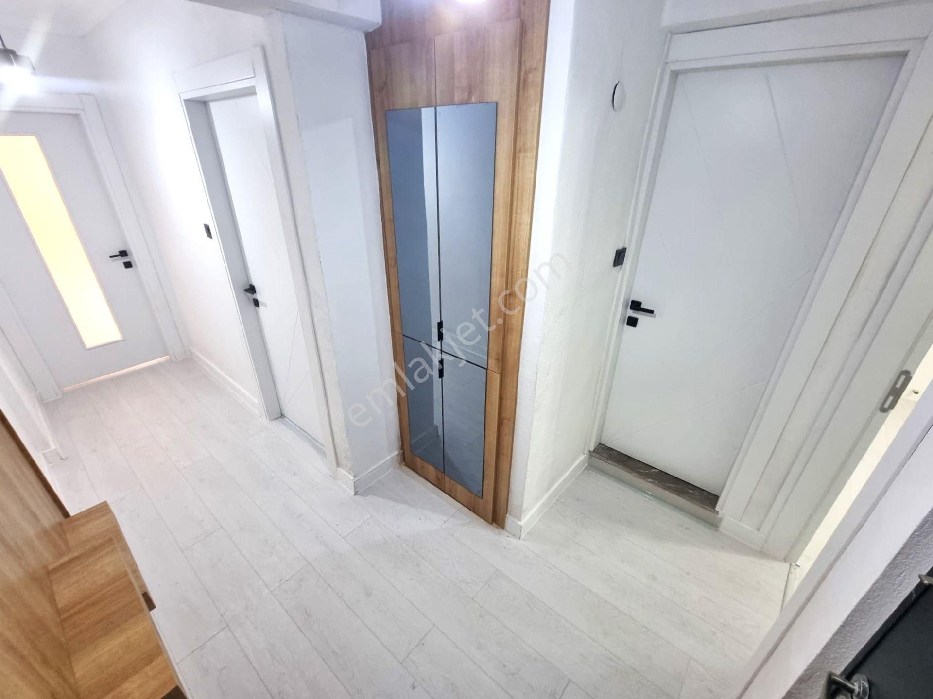 Aygül'den Akçay'ın Gözdesi Doktorlar Sitesinde Şık Tasarımlı Denize Yakın Park Mnz 2+1 Satılık Daire - Görsel 31