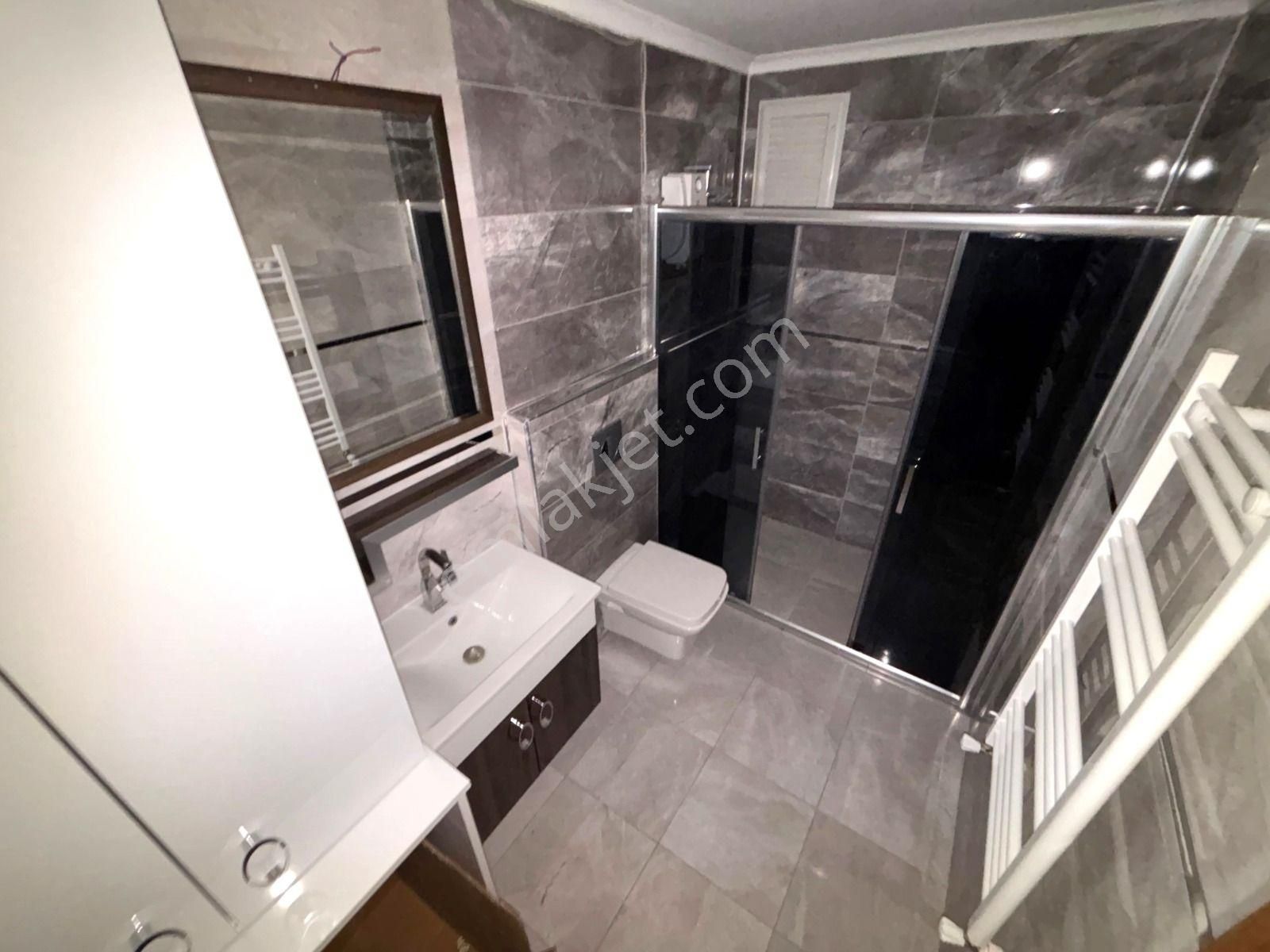 🏡 Referans'tan Akçay'da Ebeveyn Banyolu Arakat 3+1 Daire - Görsel 13