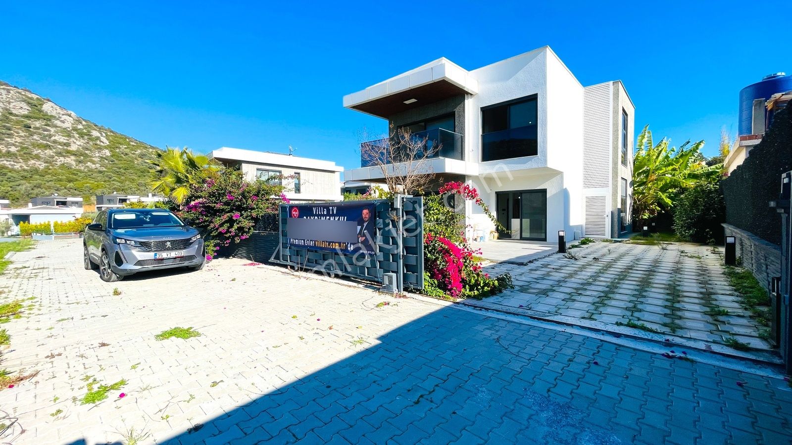 Kuşadası'nda Satılık 500 M2 Arsa İçinde Deniz Manzaralı Villa - Görsel 16