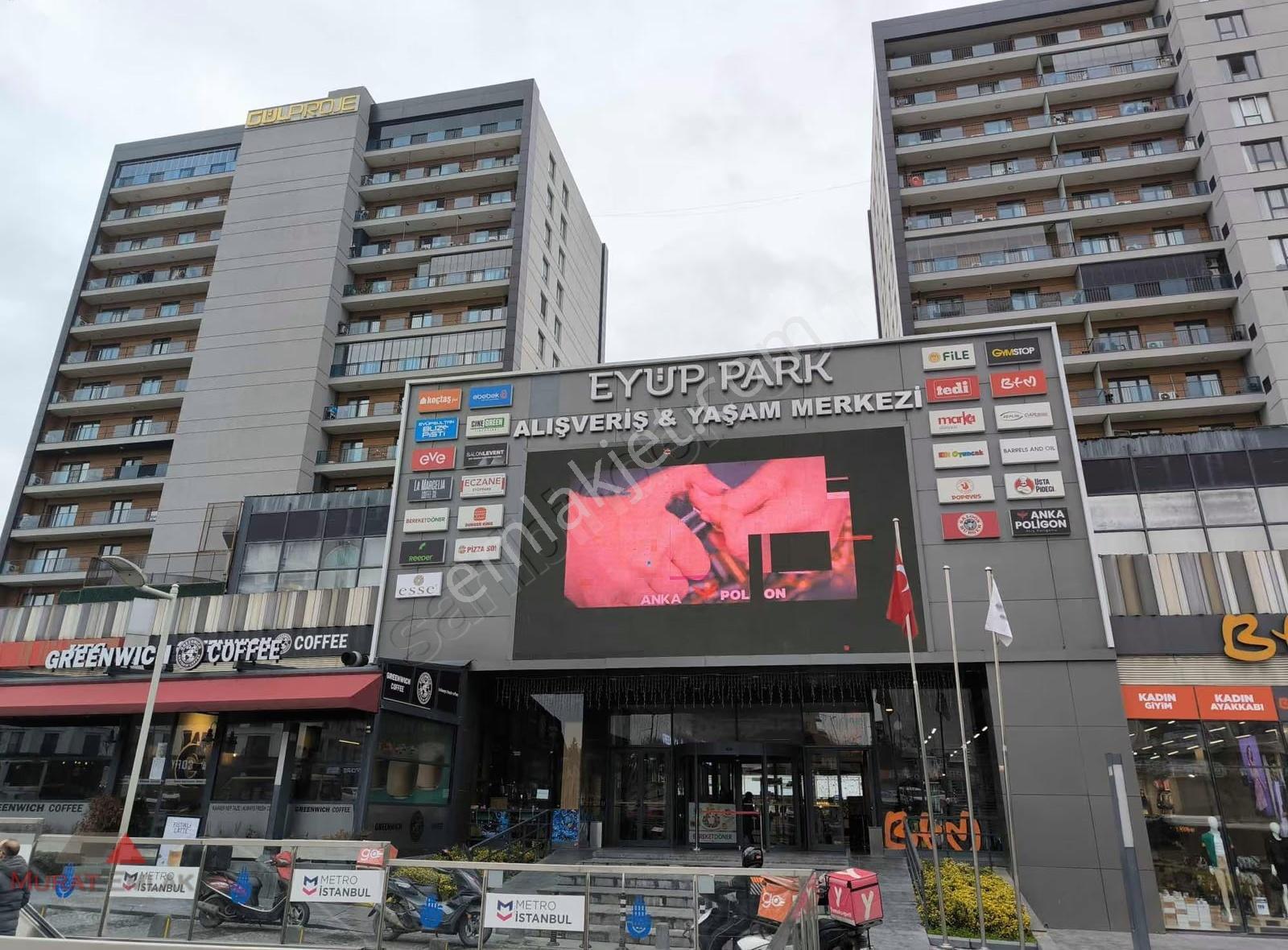 Murat Emlak'tan Eyüppark Site İçi C Blok Full Eşyalı Lüks Daire