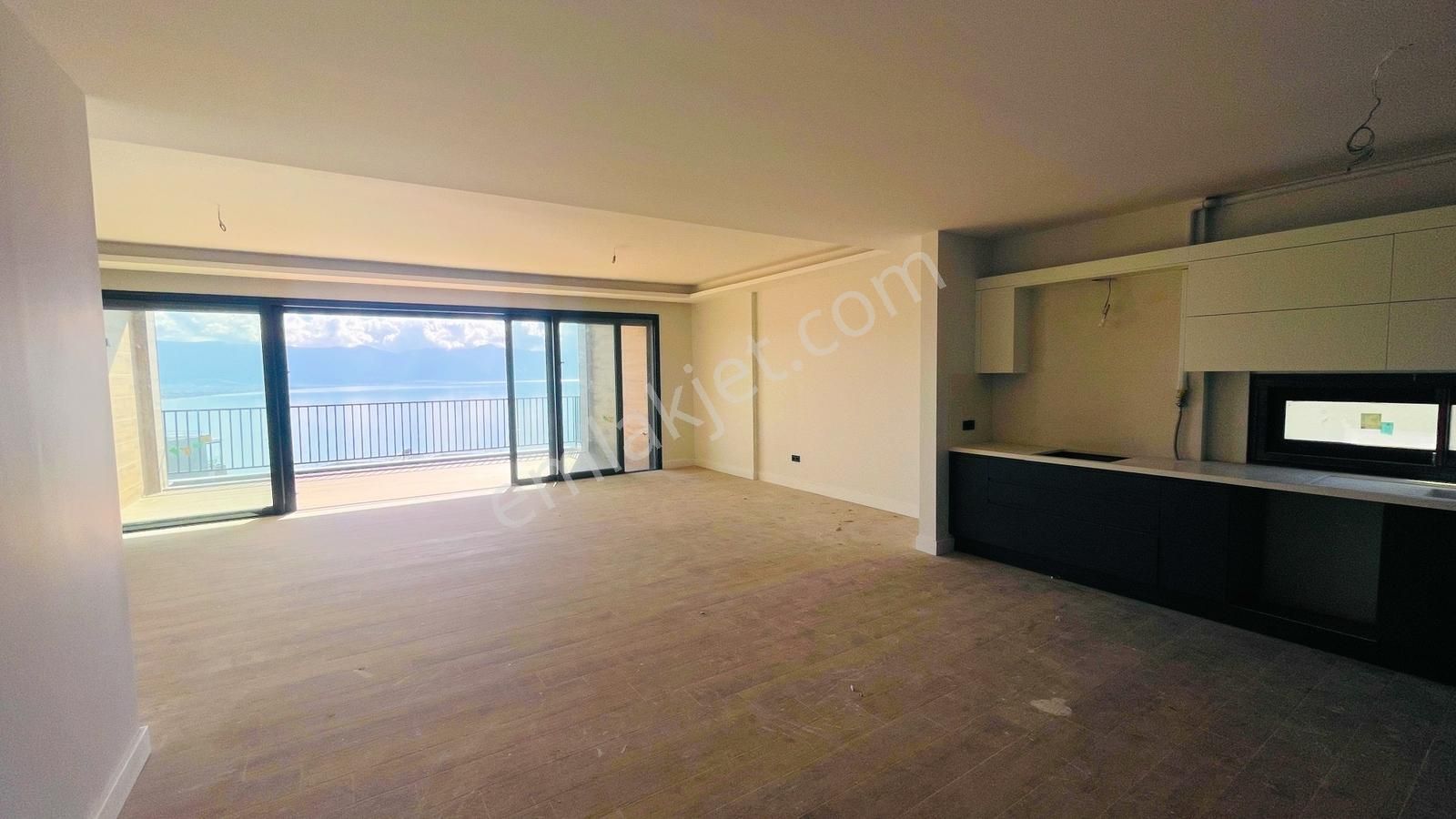 Full Deniz Manzaralı Satılık Daire, Havuzlu Site | Kuşadası - Görsel 32