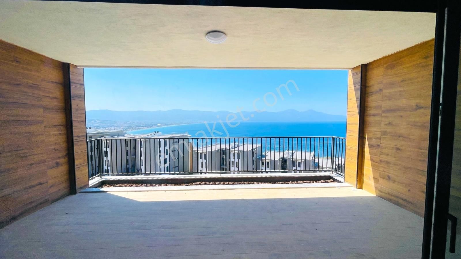 Full Deniz Manzaralı Satılık Daire, Havuzlu Site | Kuşadası - Görsel 8