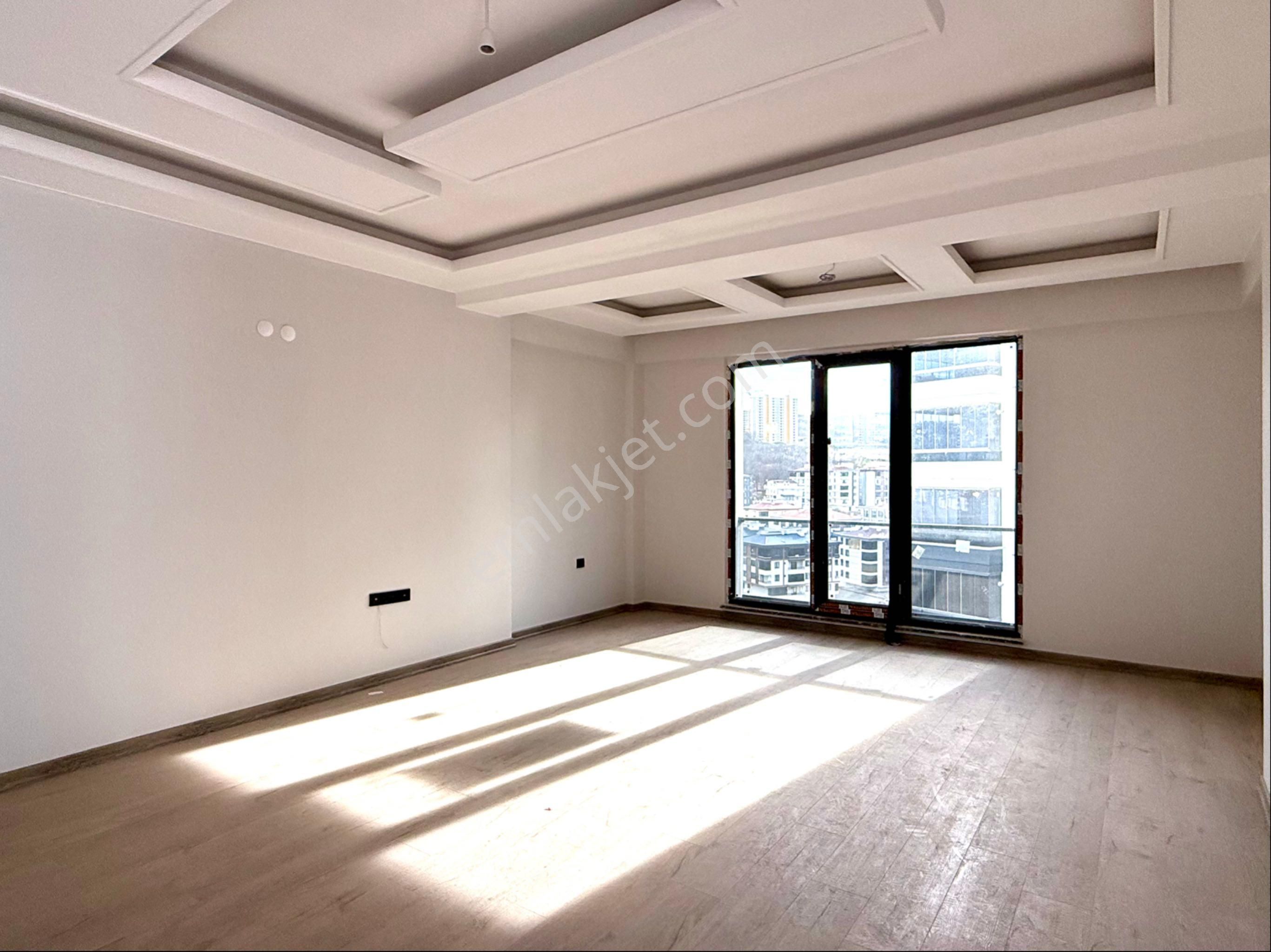 Truva//selim Dağhan’dan Aydınlık Cd. Cephe 3+1 Satılık